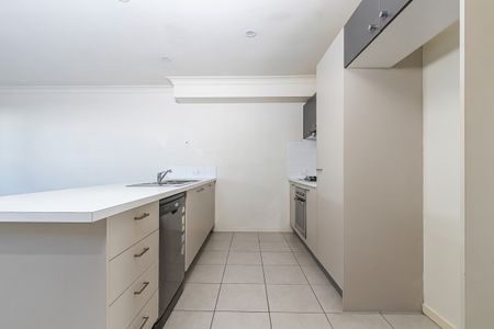 Managers Residence up for rent - Photo 4