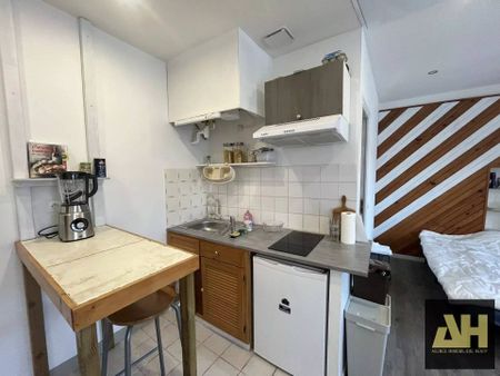 BREST - SAINT-MARTIN - T1 RENOVE - Photo 2