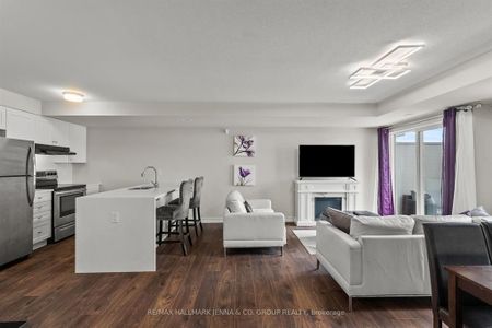 For Lease - 2302 Watercolours Way, Barrhaven, Ontario - Photo 4