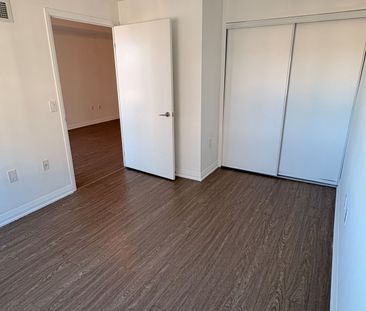 For Lease - 99 Eagle Rock Way Unit# 704, Vaughan, Ontario - Photo 2