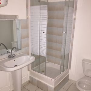 Location Appartement 1 pièce 20m² - Photo 3