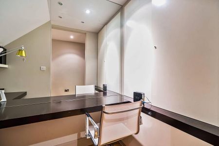 1 bedroom mews to rent - Photo 5