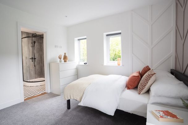 Cobbett Close #1 - Photo 1