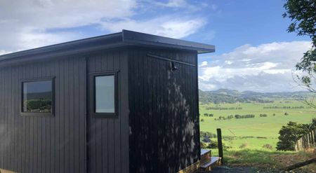 Fully furnished tiny house - Photo 2