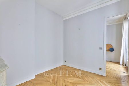 Location appartement, Paris 9ème (75009), 3 pièces, 51 m², ref 86471364 - Photo 2