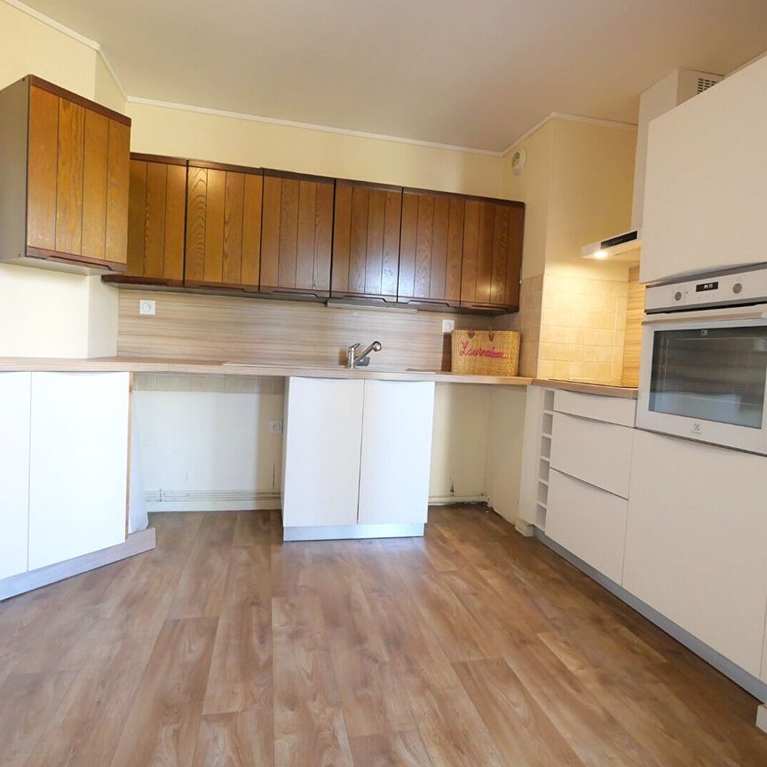 Location Appartement 3 pièces 86m² - Photo 1