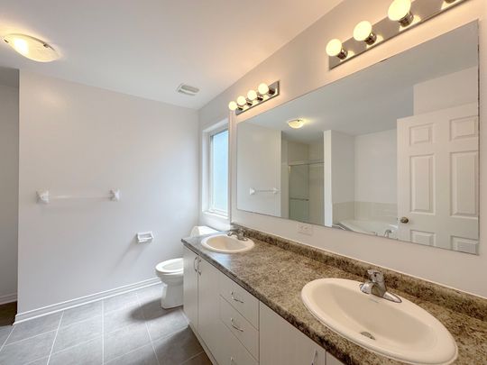 For Lease - 193 BALIKUN Heights, Kanata, Ontario - Photo 1