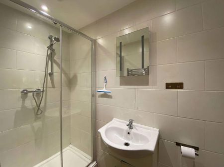 1 bedroom flat to rent - Photo 5