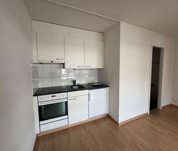 Tolle und zentrale 1.5-Zimmerwohnung in Ittigen - Photo 2
