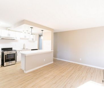 Crescent Heights Apartments - Photo 3