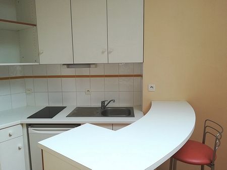 STUDIO - CENTRE HISTORIQUE - Photo 3