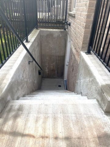 For Lease - 2129 Nipigon Drive Unit# Basement, Oakville, Ontario - Photo 4