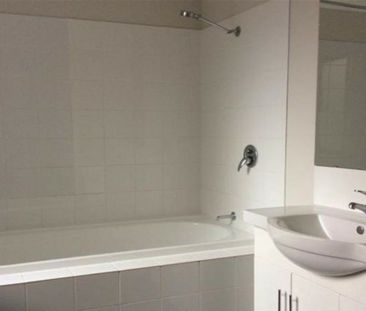 Don't miss out on this property! - Photo 5