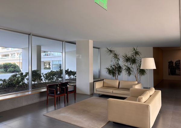 Apartamento T2 para Arrendamento no Palácio da Enseada em Matosinhos