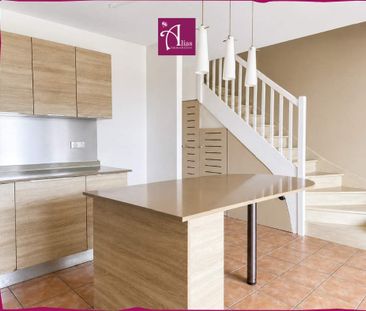 Location Appartement 3 pièces 81m² LE GOSIER 97190 - Photo 3