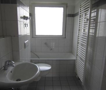 Bei VIVAWEST die Sonnenstrahlen auf dem eigenen Balkon genießen. - Foto 4