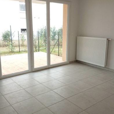 T2 AVEC TERRASSE, JARDIN ET PARKING - Photo 1