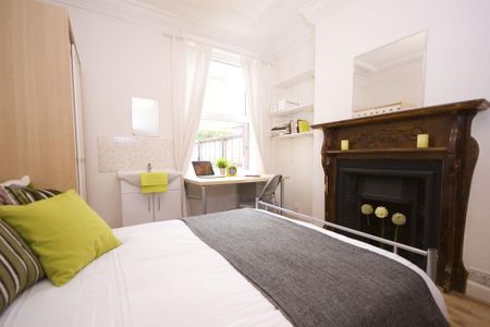 5 bedroom house to rent - Photo 2