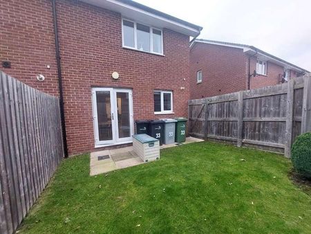 Blears Avenue, Nantwich, CW5 - Photo 5