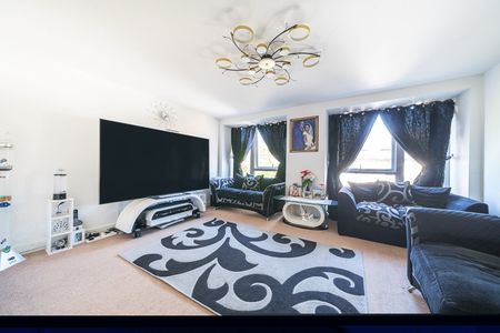 Terraced House to rent - Dartford, DA1 - Photo 4