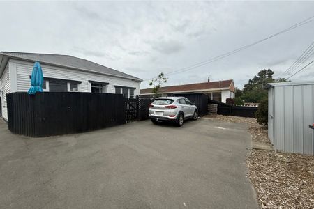 Modern 3-Bedroom Home in Central Phillipstown - Photo 5