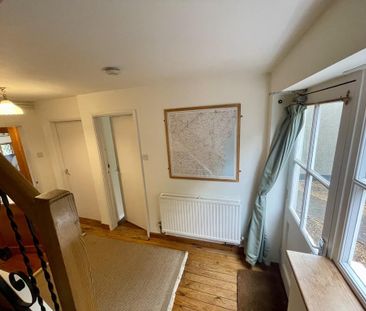 3 bedroom semi-detached house to rent - Photo 5