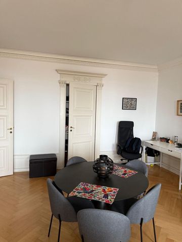 Bel appartement 2.5 pièces au coeur de la Vieille Ville - Foto 4