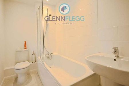 Furnished, West Central, Slough, SL2 - Photo 5