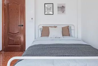 Carrer del Mestre Alberto Luz, Valencia, Valencian Community 46035