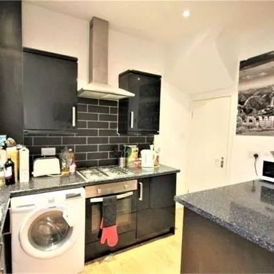 3 Bed - 30 Harold View, Hyde Park, Leeds - LS6 1PP - Student - Photo 1