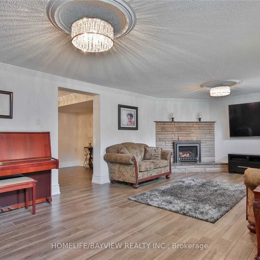 For Lease - 72 Keegan (Lower) Crescent, Toronto, Ontario - Photo 1