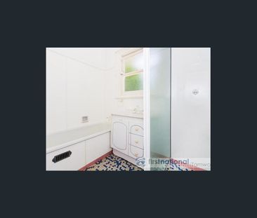 Quiet Street in East - Photo 4