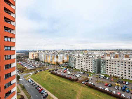 Pronájem bytu 3+kk 90 m2 - Fotografie 3