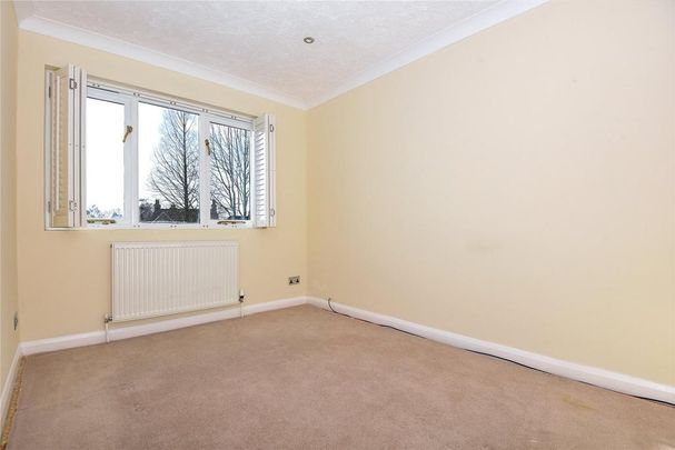 4 bedroom detached house to rent - Photo 1