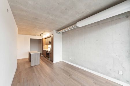 10 James st, Unit 409 - Photo 2