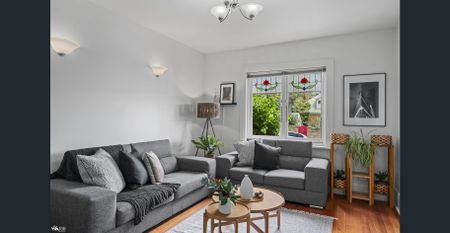 Character Home, Great Location - Photo 4