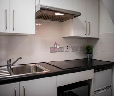 Studio to rent - Photo 6