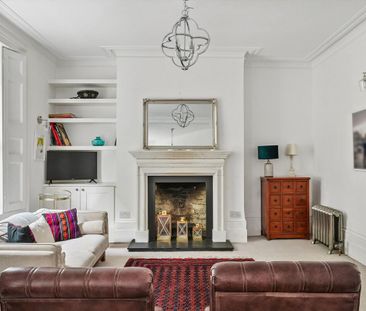 SHORT LET: Elegant Georgian townhouse with a private roof terrace i... - Photo 2