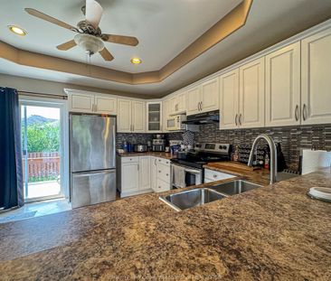 For Lease - 4583 HELSINKI, Windsor, Ontario - Photo 1