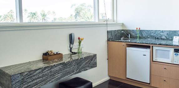 65 Acland Street ST KILDA - Photo 2