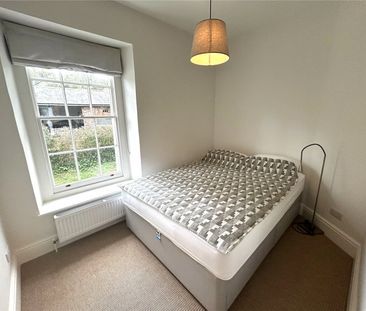 Bickleigh, Tiverton, Devon, EX16 - Photo 3