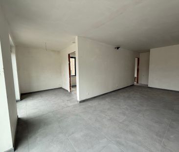 Nieuwbouw gelijkvloers appartement met tuin en terras - Photo 2