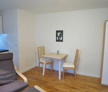 Südstadt, Maschsee, neuwertig möbliertes Apartment - Photo 2