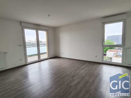 Location Appartement 2 pièces 50m² - Photo 1