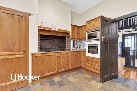 6 Dunstan Avenue, Kensington Park SA 5068 - House For Rent | Domain - Photo 5