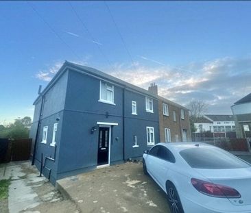 Park Avenue Grays, Property for rent - Photo 1