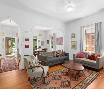 59 Latrobe Street, East Brisbane QLD 4169 - House For Rent | Domain - Photo 2