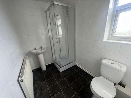 Railway Street, Cardiff, CF24 - Photo 3