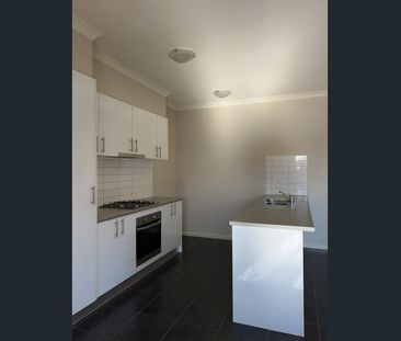 Low-Maintenance Living Meets Modern Convenience – $365/week! - Photo 6