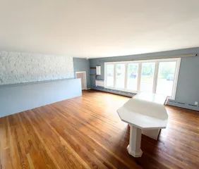 1 room apartment of 58m² in Gatineau - Photo 2